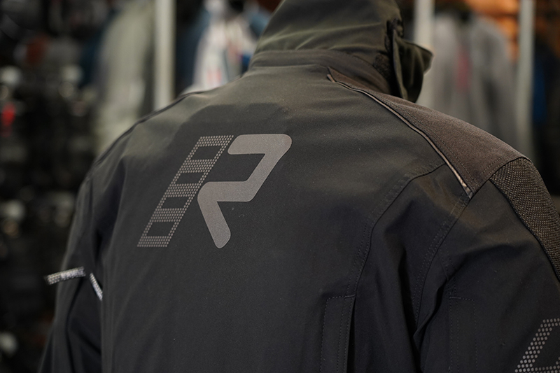 Rukka Nivala 3 R logo